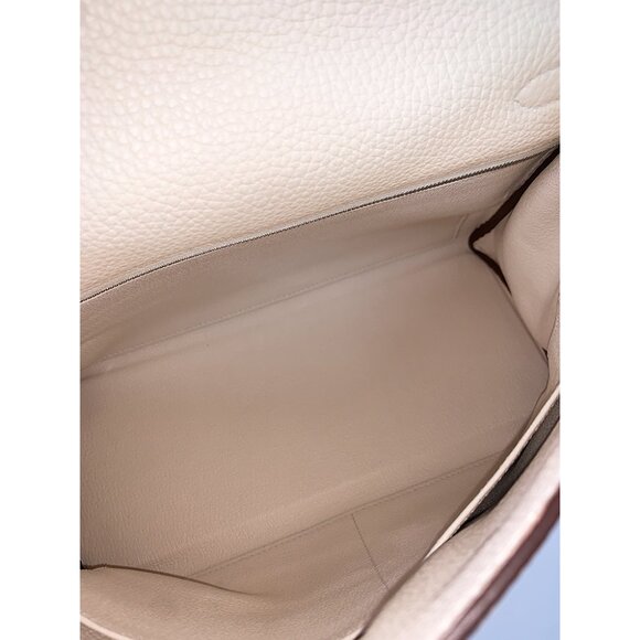 Hermès Kelly 28cm – White Togo Leather with Palladium Hardware - Picture 5 of 7